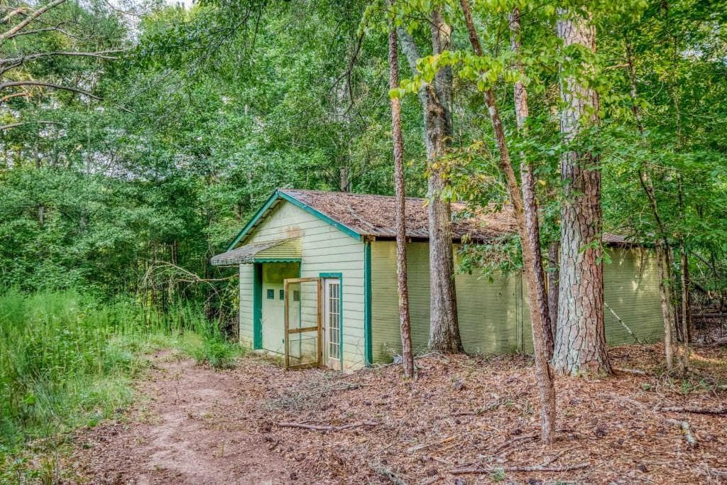 single family residence for sale at 2045 Cleveland Road, Bogart, GA 30622 — photo 4