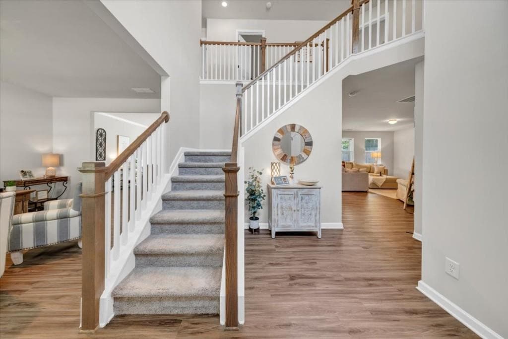 4 bedroom, 3 bathroom, 2,486 sq ft single family residence for sale at 622 Edgemore Road, Canton, GA 30114 — photo 4