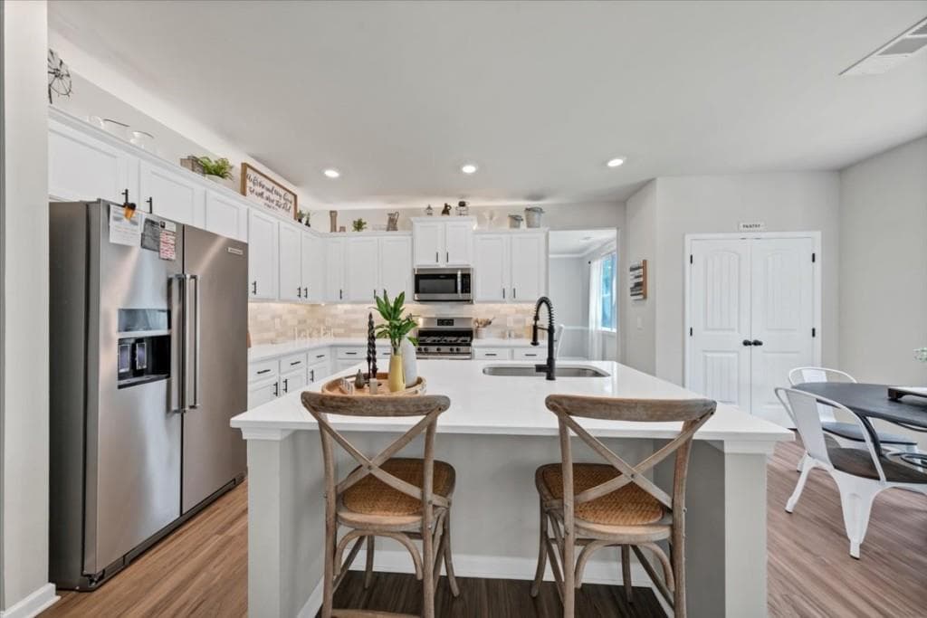 4 bedroom, 3 bathroom, 2,486 sq ft single family residence for sale at 622 Edgemore Road, Canton, GA 30114 — photo 9