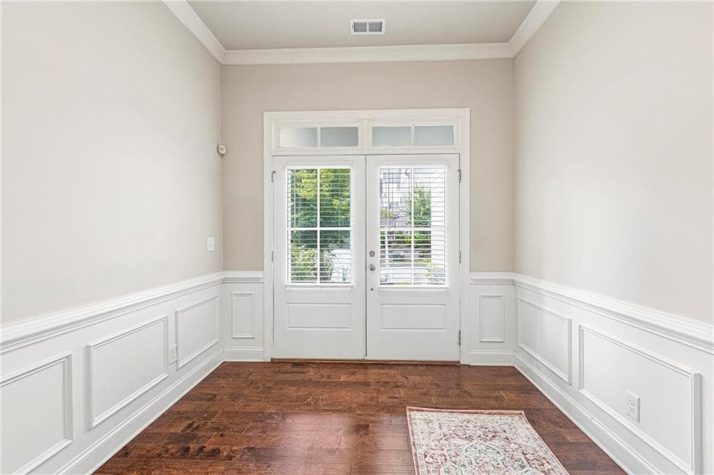 4 bedroom, 4 bathroom, 2,887 sq ft single family residence for sale at 313 Senna Street, Marietta, GA 30064 — photo 4