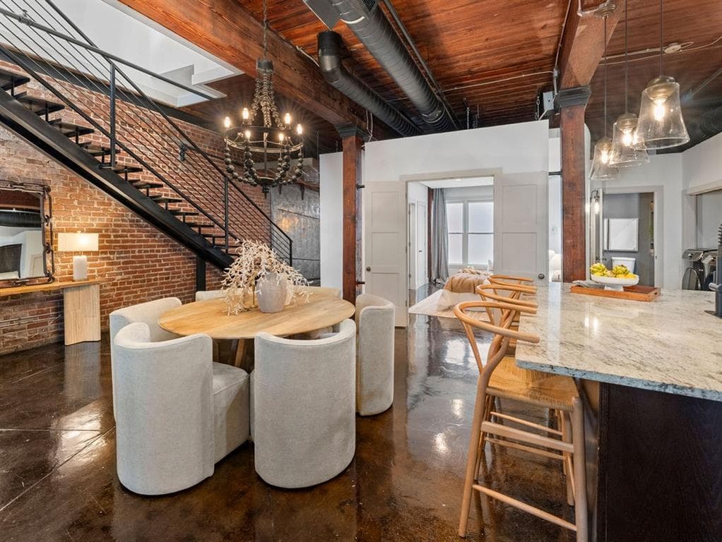 3 bedroom, 3 bathroom, 3,288 sq ft condominium for rent at 320 Peters Street 10, Atlanta, GA 30313 for $5,000 a month — photo 5