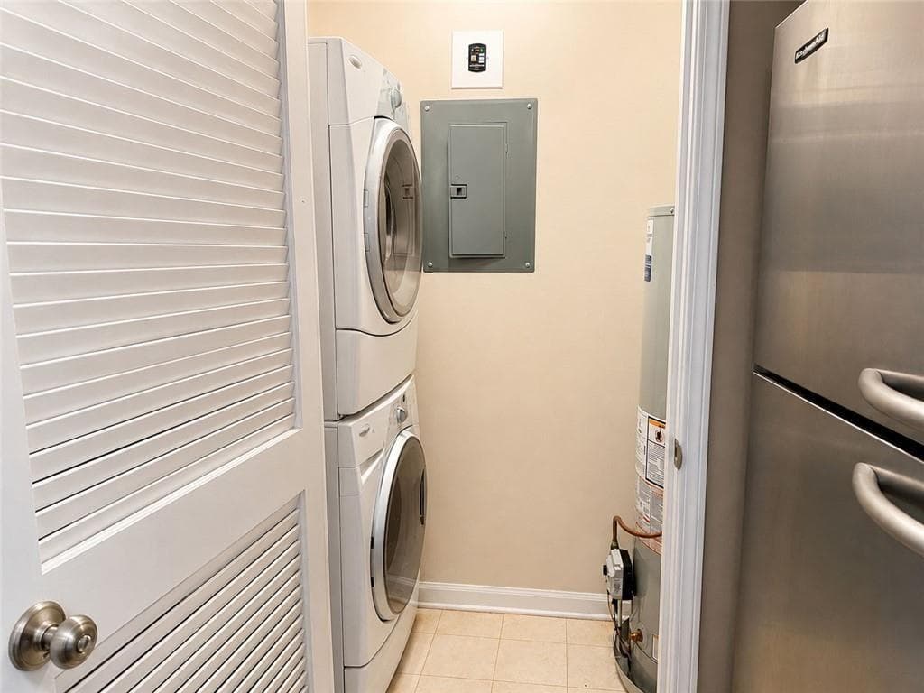 1 bedroom, 1 bathroom, 650 sq ft condominium for sale at 2657 Lenox Road Bldg G #90, Atlanta, GA 30324 — photo 5
