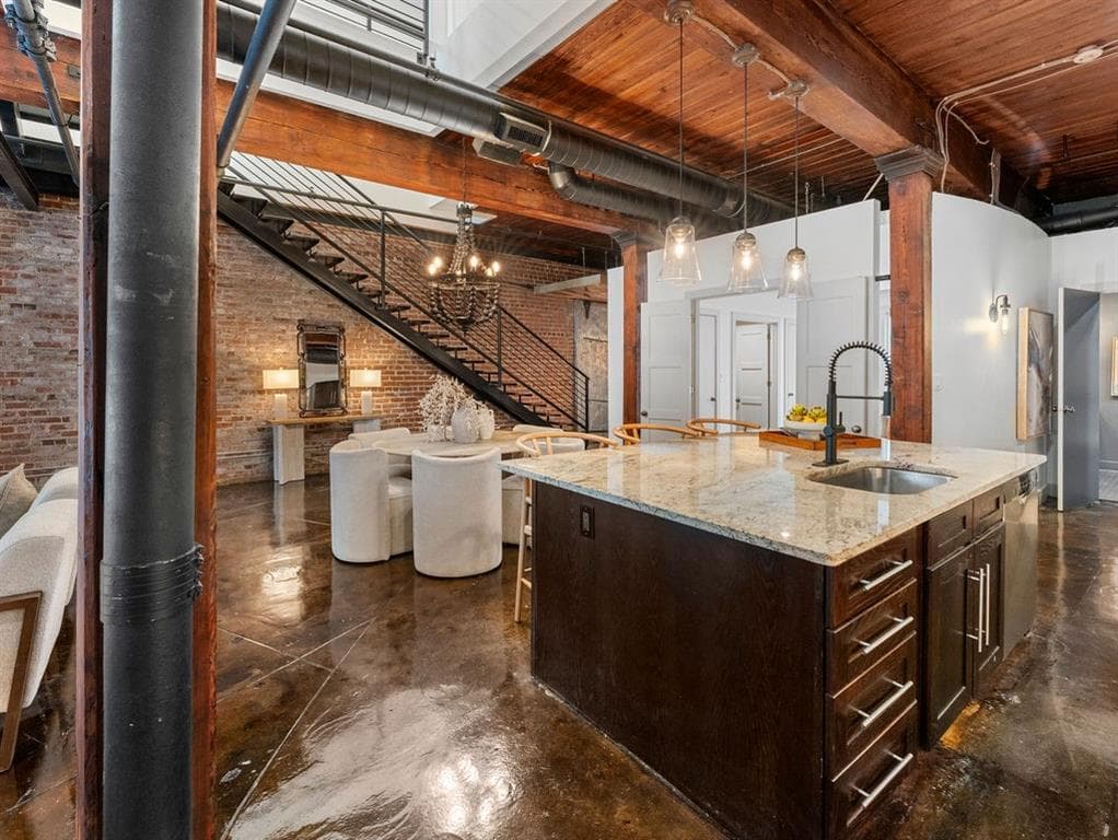 3 bedroom, 3 bathroom, 3,288 sq ft condominium for rent at 320 Peters Street 10, Atlanta, GA 30313 for $5,000 a month — photo 7