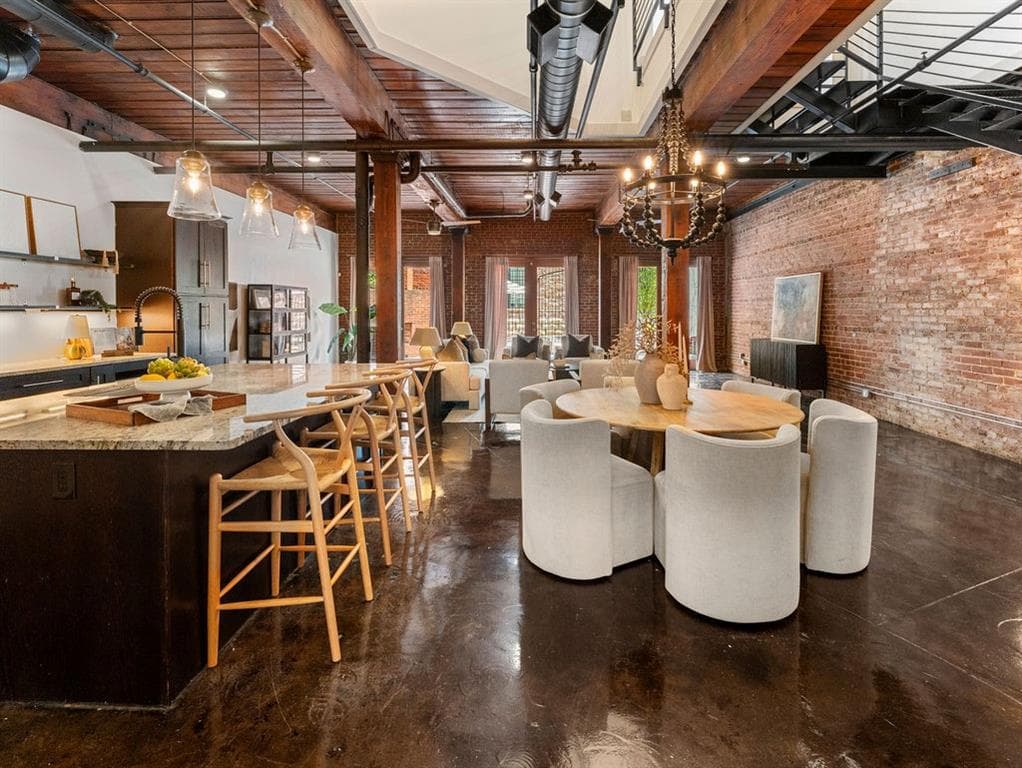 3 bedroom, 3 bathroom, 3,288 sq ft condominium for rent at 320 Peters Street 10, Atlanta, GA 30313 for $5,000 a month — photo 8