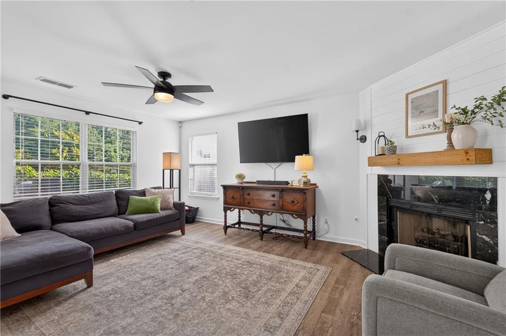 3 bedroom, 3 bathroom, 1,540 sq ft single family residence under contract at 286 Carrington Way, Canton, GA 30115 — photo 8