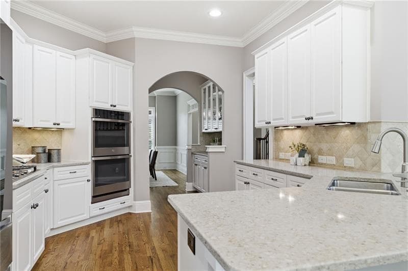 6 bedroom, 7 bathroom, 5,542 sq ft single family residence for sale at 14695 Timber Point, Milton, GA 30004 — photo 6
