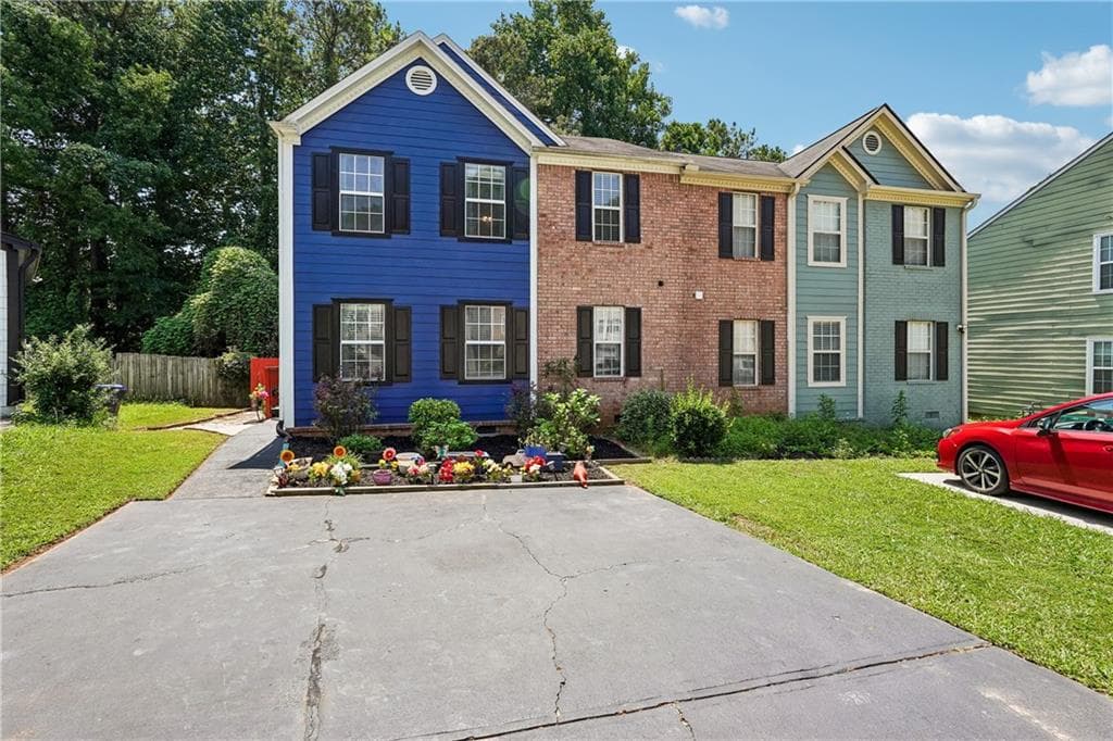 2 bedroom, 2 bathroom, 1,704 sq ft townhouse for sale at 3320 Vintage Pointe Court, Lawrenceville, GA 30044