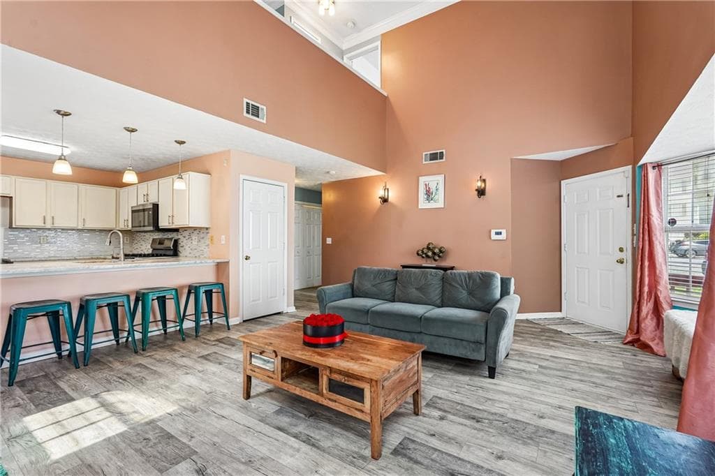 2 bedroom, 2 bathroom, 1,704 sq ft townhouse for sale at 3320 Vintage Pointe Court, Lawrenceville, GA 30044 — photo 8