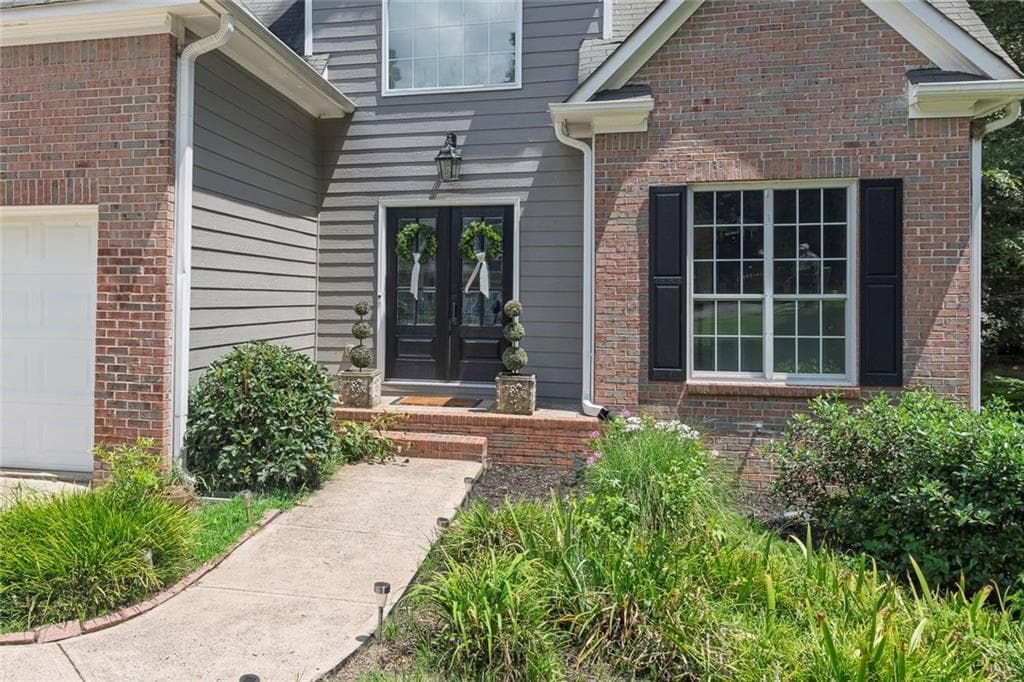 4 bedroom, 4 bathroom, 2,973 sq ft single family residence under contract at 7211 Meadow Gate Way, Woodstock, GA 30189 — photo 3