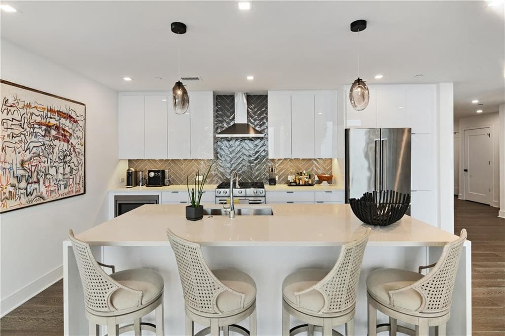2 bedroom, 3 bathroom, 1,394 sq ft condominium for rent at 788 W Marietta Street 1014, Atlanta, GA 30318 for $3,400 a month — photo 7