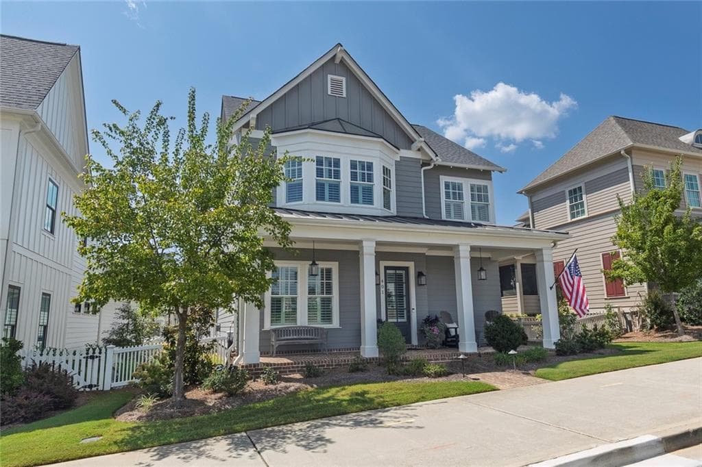 4 bedroom, 4 bathroom, 2,997 sq ft single family residence for sale at 401 Reeves Street, Woodstock, GA 30188 — photo 2