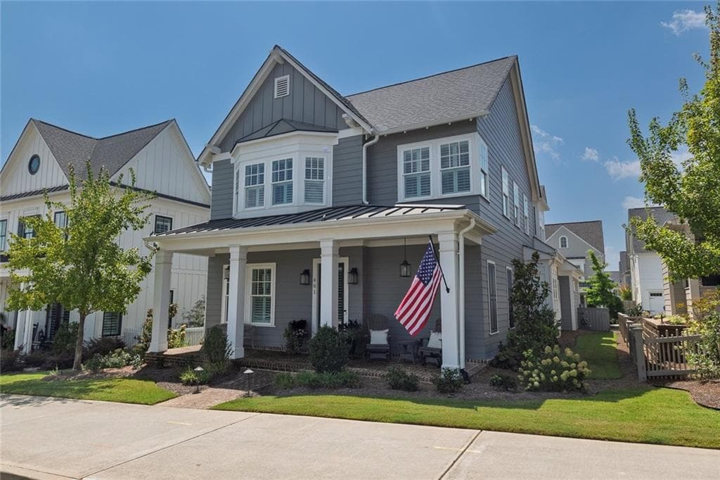 4 bedroom, 4 bathroom, 2,997 sq ft single family residence for sale at 401 Reeves Street, Woodstock, GA 30188 — photo 3