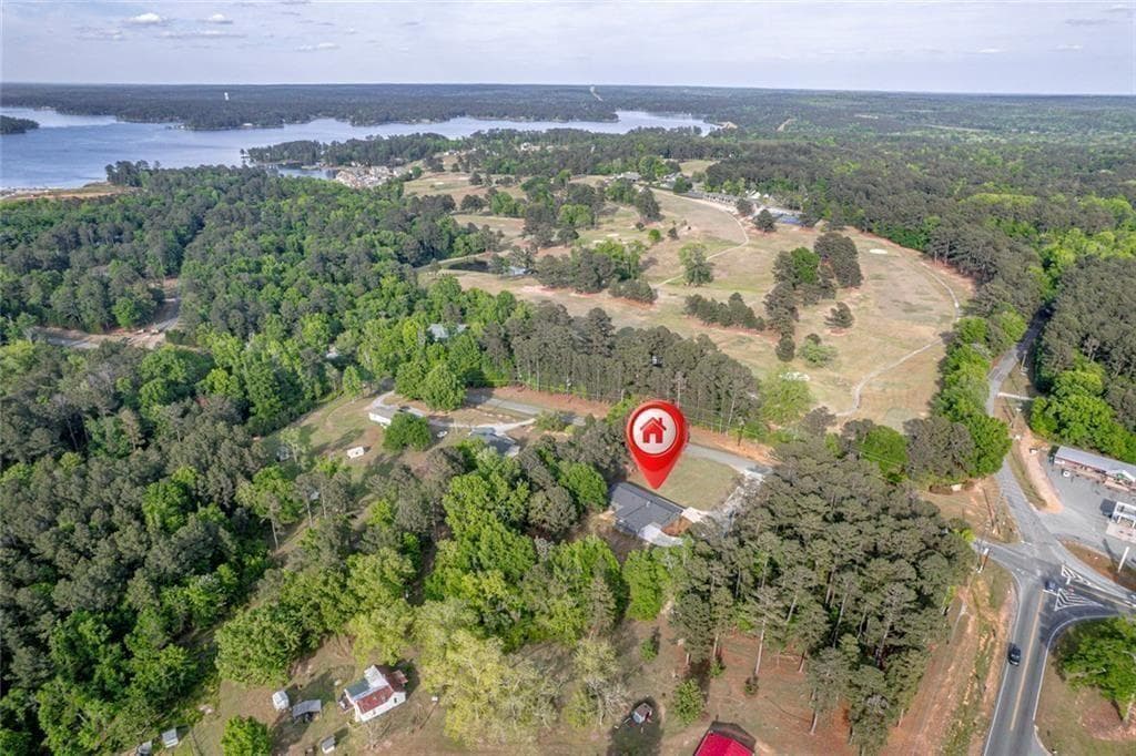 3 bedroom, 2 bathroom, 2,298 sq ft single family residence for sale at 2128 N Jefferson Street, Milledgeville, GA 31061 — photo 3