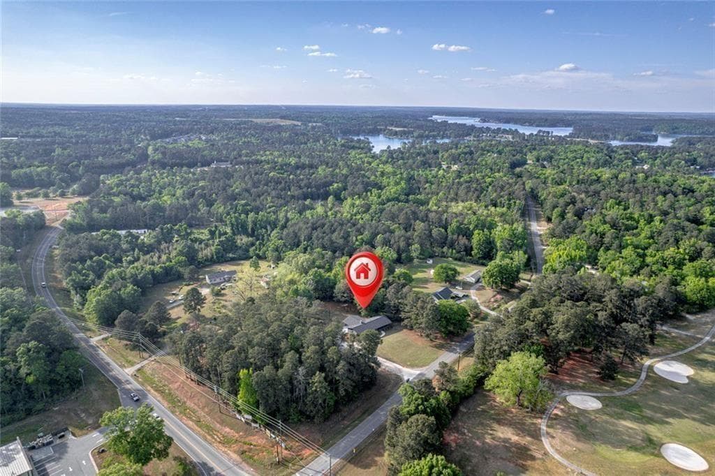 3 bedroom, 2 bathroom, 2,298 sq ft single family residence for sale at 2128 N Jefferson Street, Milledgeville, GA 31061 — photo 4