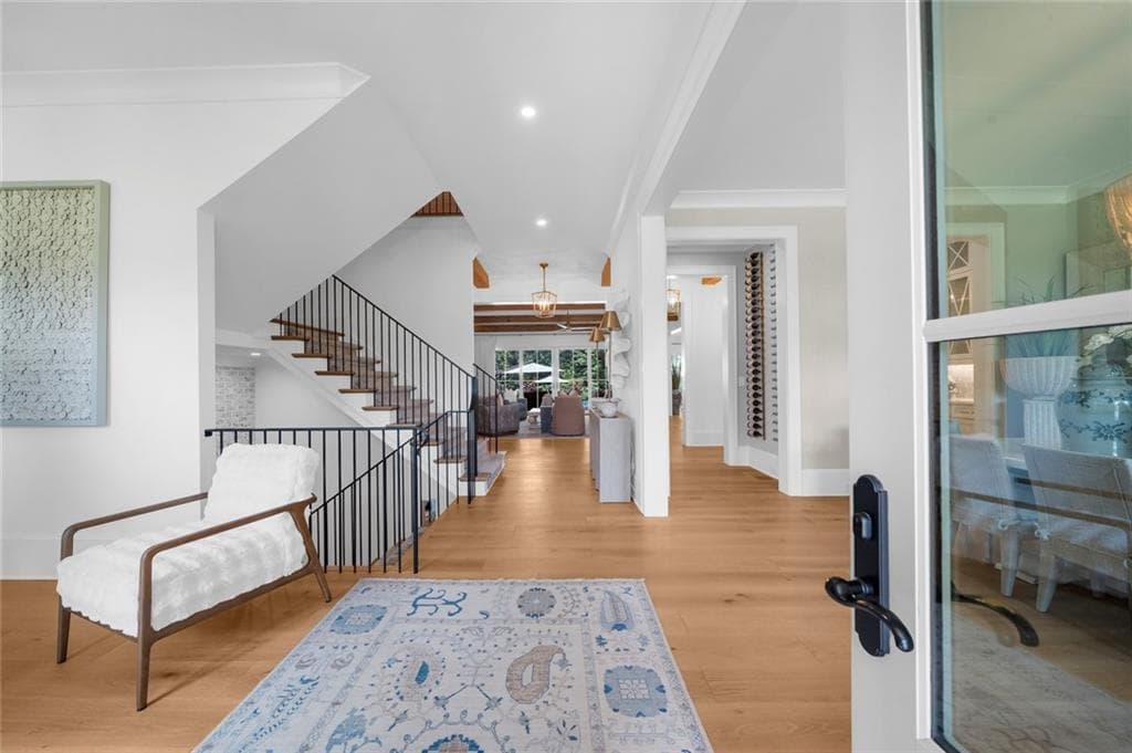7 bedroom, 9 bathroom, 13,050 sq ft single family residence for sale at 570 Lost River Bnd, Milton, GA 30004 — photo 6
