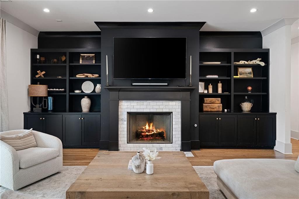 6 bedroom, 5 bathroom, 4,416 sq ft single family residence for sale at 1376 Lavista Road, Atlanta, GA 30324 — photo 9