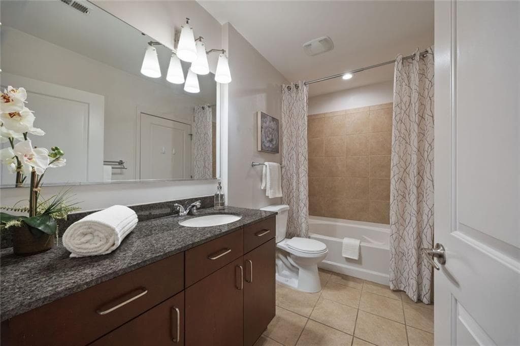1 bedroom, 1 bathroom, 768 sq ft condominium for rent at 44 Peachtree Place 428, Atlanta, GA 30309 for $1,950 a month — photo 10