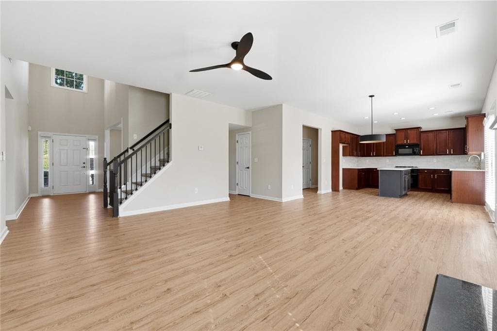 5 bedroom, 4 bathroom, 2,971 sq ft single family residence for sale at 2725 Blackstock Drive, Cumming, GA 30041 — photo 4