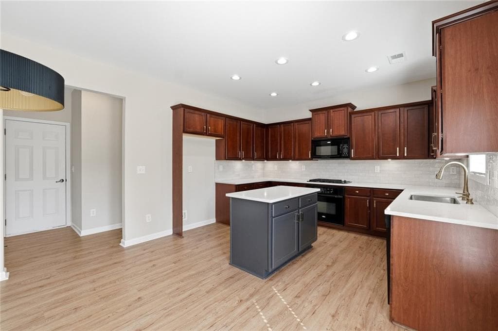 5 bedroom, 4 bathroom, 2,971 sq ft single family residence for sale at 2725 Blackstock Drive, Cumming, GA 30041 — photo 8