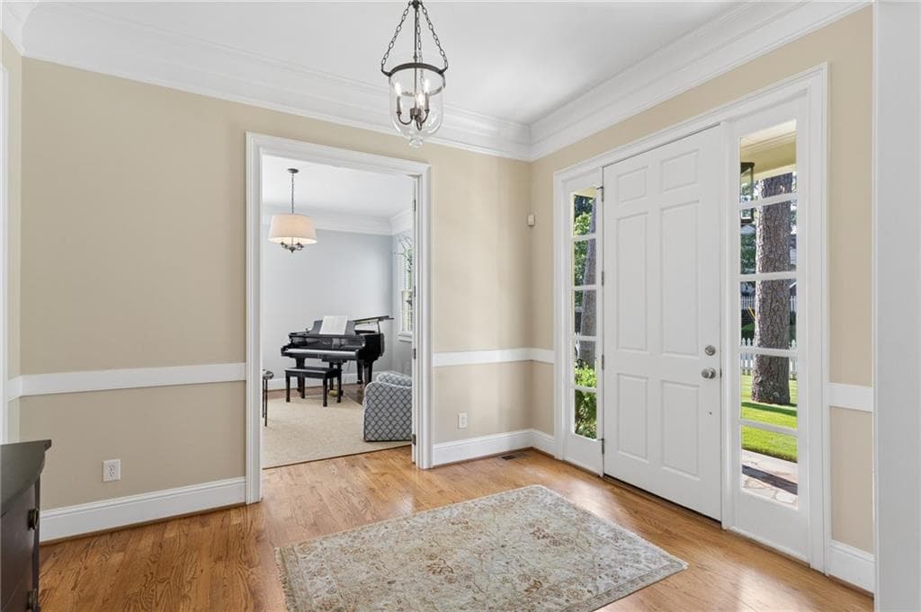 5 bedroom, 6 bathroom, 4,830 sq ft single family residence for sale at 845 Wilson Road, Atlanta, GA 30318 — photo 5