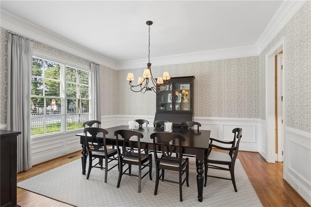5 bedroom, 6 bathroom, 4,830 sq ft single family residence for sale at 845 Wilson Road, Atlanta, GA 30318 — photo 9