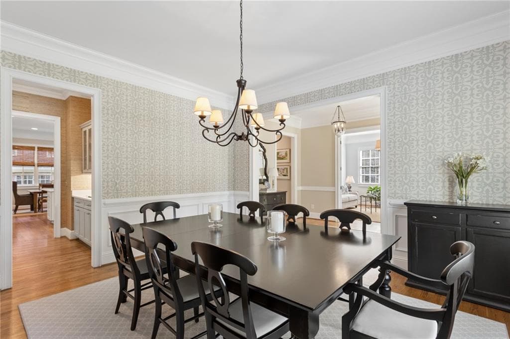 5 bedroom, 6 bathroom, 4,830 sq ft single family residence for sale at 845 Wilson Road, Atlanta, GA 30318 — photo 10