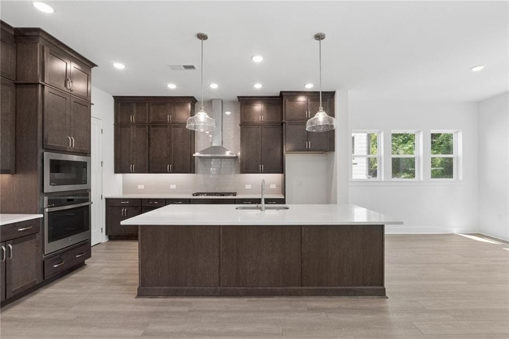 4 bedroom, 5 bathroom, 3,012 sq ft single family residence for sale at 4515 Beechnut Circle, Cumming, GA 30028 — photo 7