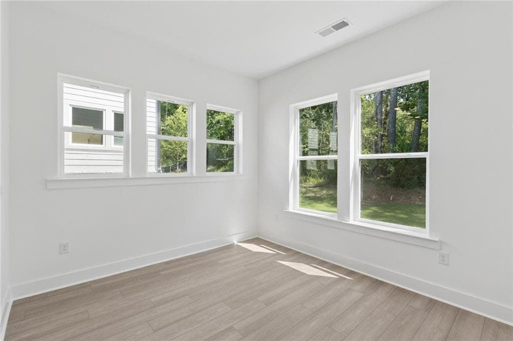 4 bedroom, 5 bathroom, 3,012 sq ft single family residence for sale at 4515 Beechnut Circle, Cumming, GA 30028 — photo 10