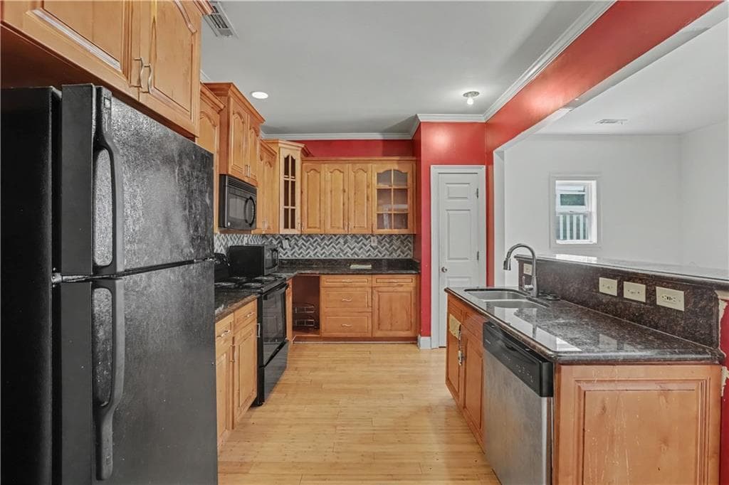 3 bedroom, 3 bathroom, 2,234 sq ft single family residence for sale at 207 Ollie Street, Atlanta, GA 30314 — photo 5