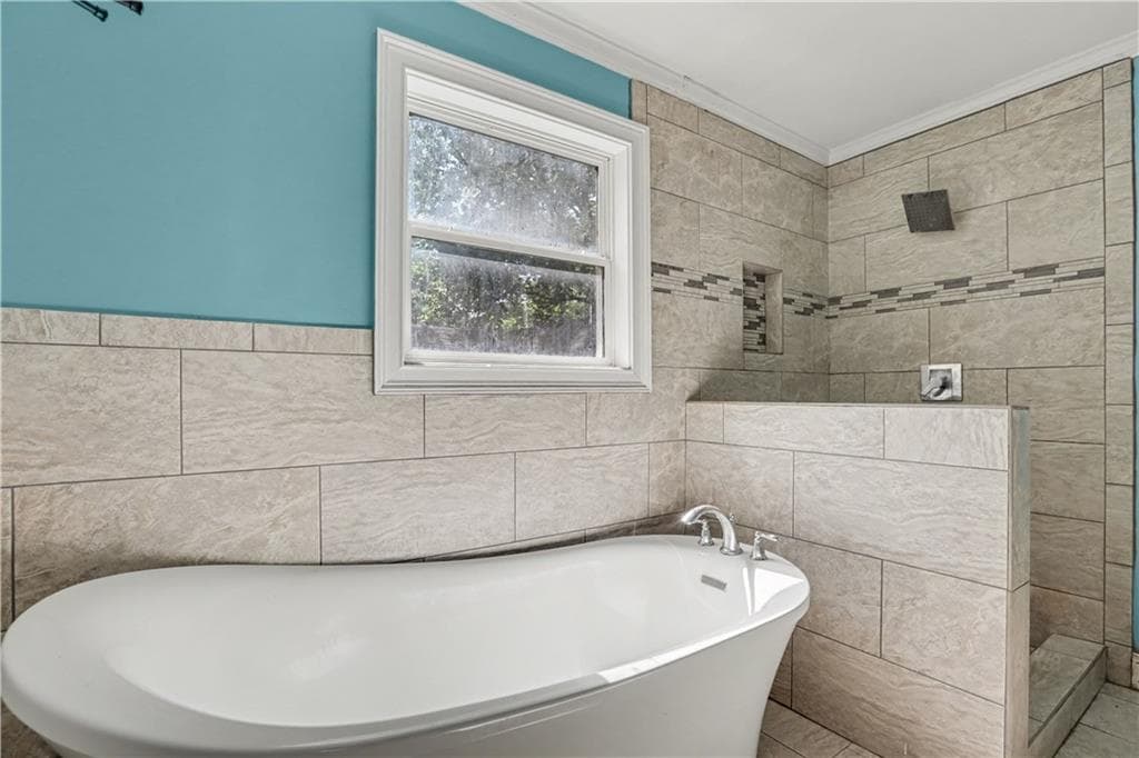 3 bedroom, 3 bathroom, 2,234 sq ft single family residence for sale at 207 Ollie Street, Atlanta, GA 30314 — photo 4
