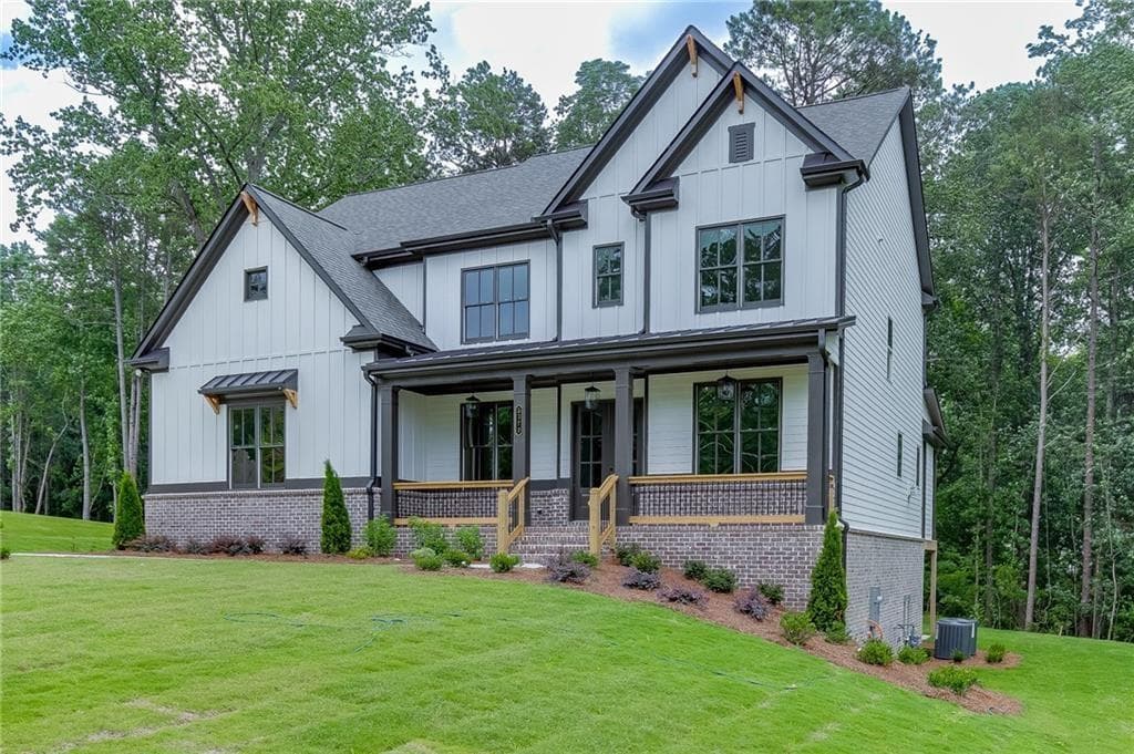 5 bedroom, 4 bathroom, 4,159 sq ft single family residence for sale at 5370 Settingdown Road, Cumming, GA 30041 — photo 3