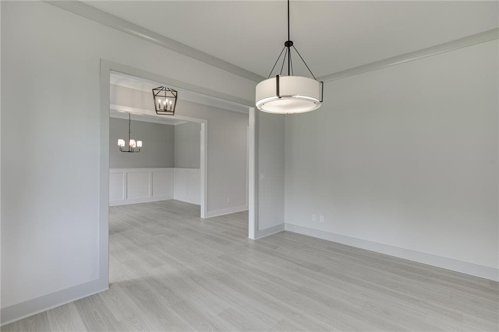 5 bedroom, 4 bathroom, 4,159 sq ft single family residence for sale at 5370 Settingdown Road, Cumming, GA 30041 — photo 7