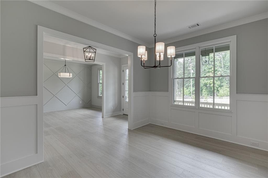 5 bedroom, 4 bathroom, 4,159 sq ft single family residence for sale at 5370 Settingdown Road, Cumming, GA 30041 — photo 10