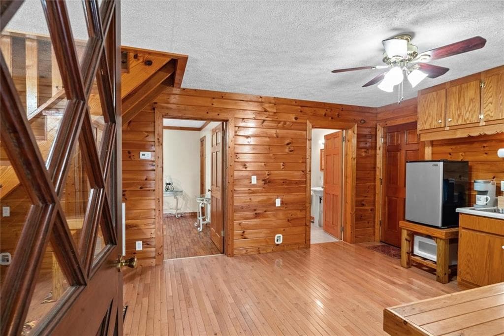 2 bedroom, 2 bathroom, 1,024 sq ft single family residence for sale at 937 Aurora Lane, Ranger, GA 30734 — photo 2