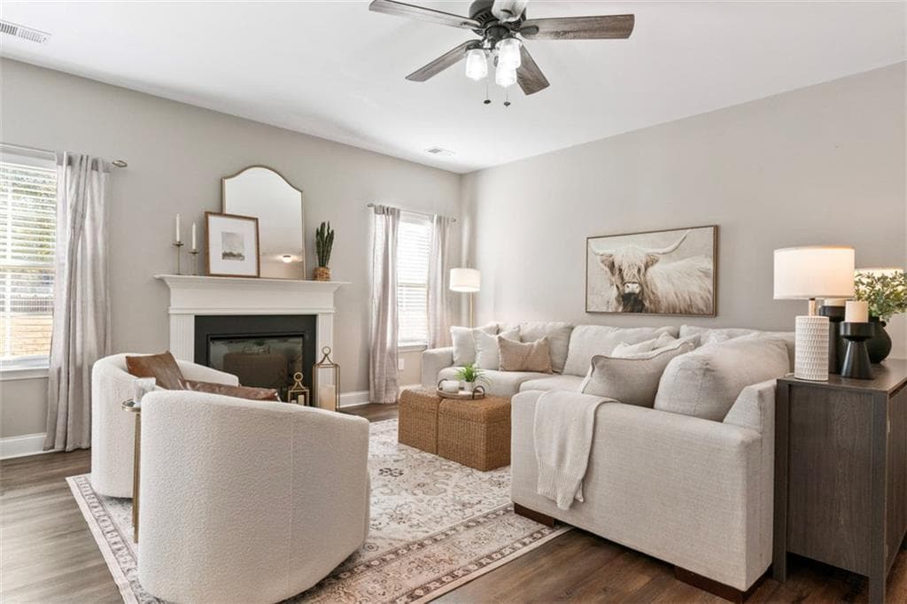 4 bedroom, 3 bathroom, 2,819 sq ft single family residence for sale at 204 Clear Springs Court, Jackson, GA 30233 — photo 6