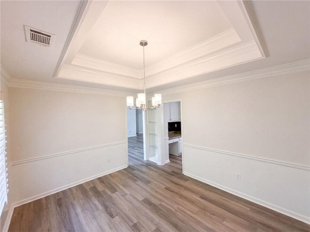 3 bedroom, 2 bathroom, 2,035 sq ft single family residence under contract at 3870 Cherry Ridge Walk, Suwanee, GA 30024 — photo 10