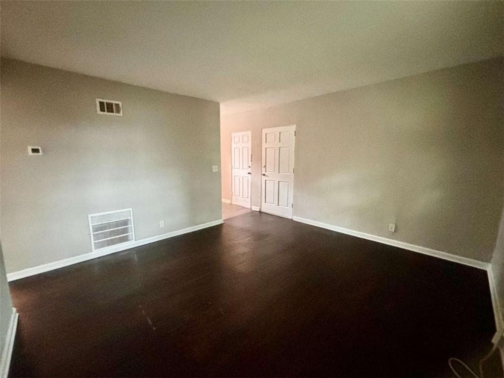2 bedroom, 1 bathroom, 650 sq ft apartment for rent at 1048 Washington Street 2, Atlanta, GA 30315 for $1,075 a month — photo 4