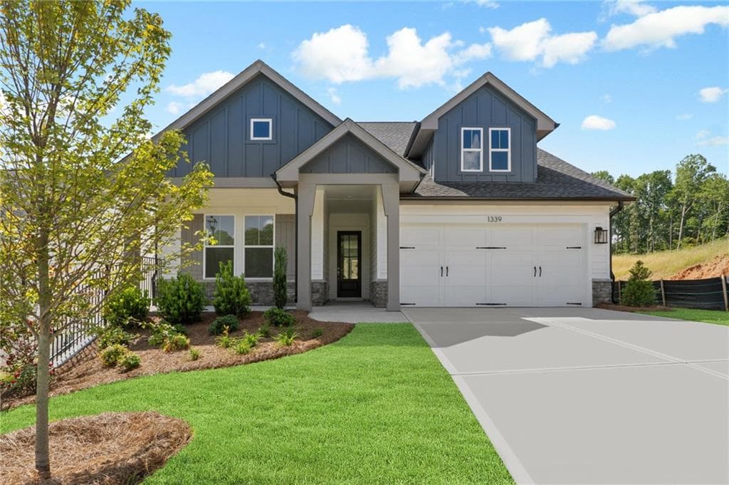 3 bedroom, 2 bathroom, 2,138 sq ft single family residence for sale at 1339 Autumn Lake Drive, Gainesville, GA 30504