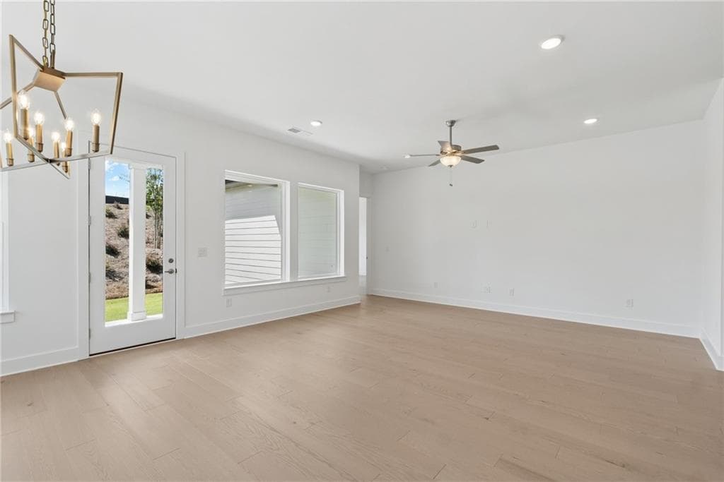 3 bedroom, 2 bathroom, 2,138 sq ft single family residence for sale at 1339 Autumn Lake Drive, Gainesville, GA 30504 — photo 8