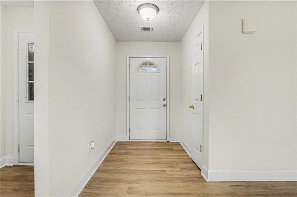 3 bedroom, 2 bathroom, 1,310 sq ft single family residence for sale at 917 Justin Drive, Winder, GA 30680 — photo 7