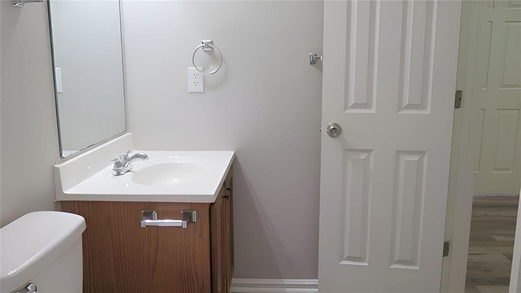 3 bedroom, 2 bathroom, 1,322 sq ft single family residence under contract at 540 Haymarket Court, Riverdale, GA 30296 — photo 5