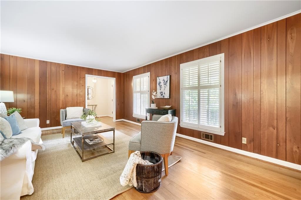 3 bedroom, 2 bathroom, 1,793 sq ft single family residence under contract at 2737 Overlook Drive, Atlanta, GA 30345 — photo 7