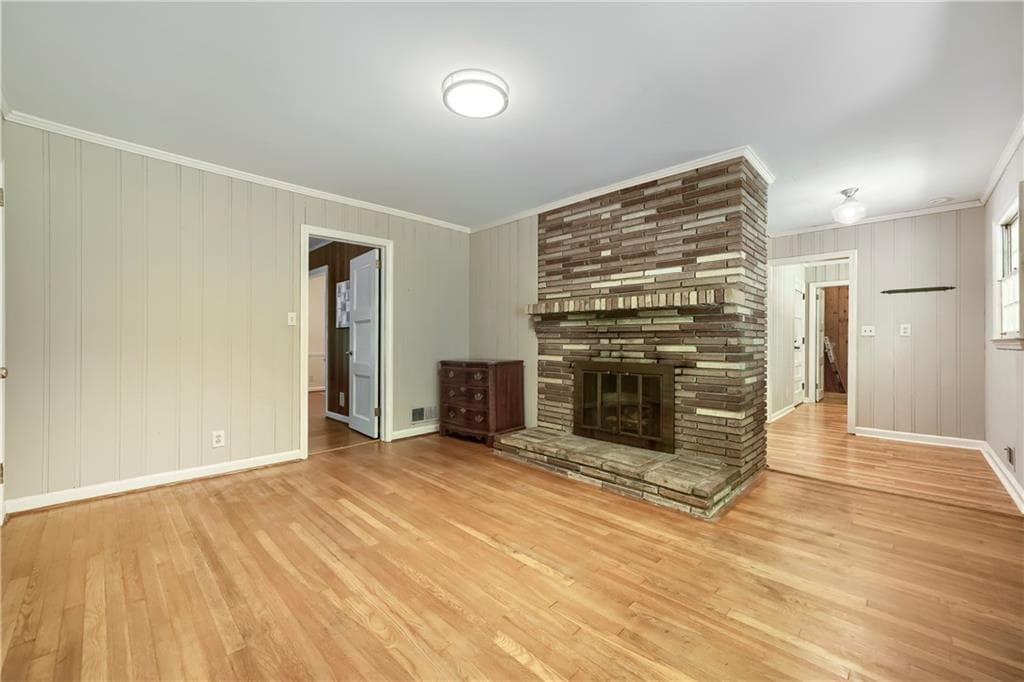 3 bedroom, 2 bathroom, 1,793 sq ft single family residence under contract at 2737 Overlook Drive, Atlanta, GA 30345 — photo 9