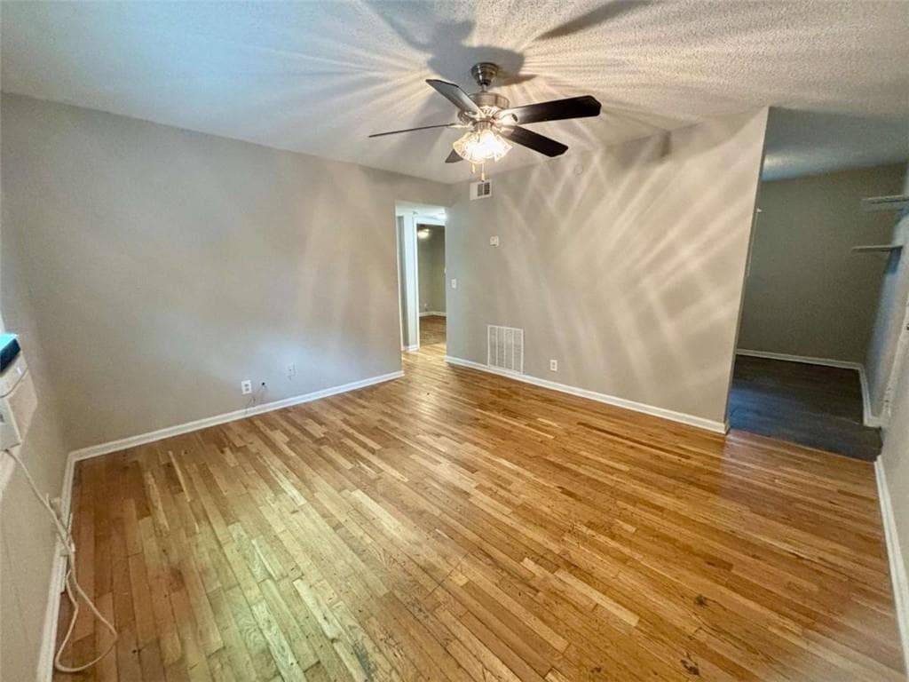 2 bedroom, 1 bathroom, 650 sq ft apartment for rent at 1048 Washington Street 5, Atlanta, GA 30315 for $1,045 a month — photo 3