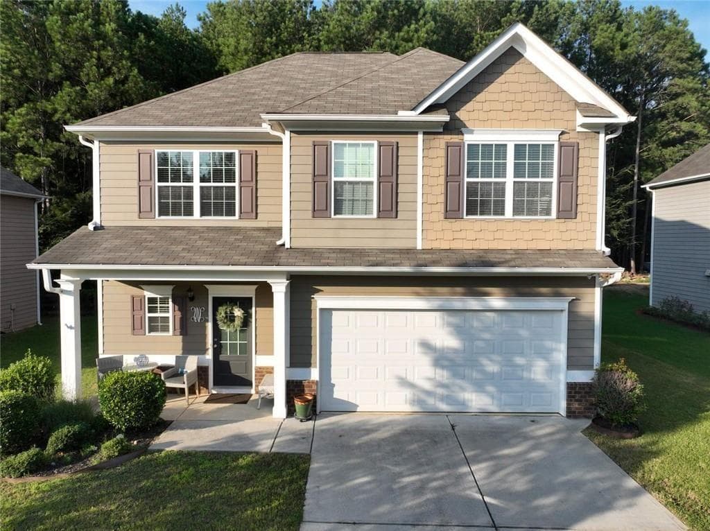 3 bedroom, 3 bathroom, 1,802 sq ft single family residence for sale at 35 Ivey Township Drive, Dallas, GA 30132 — photo 1 of 32