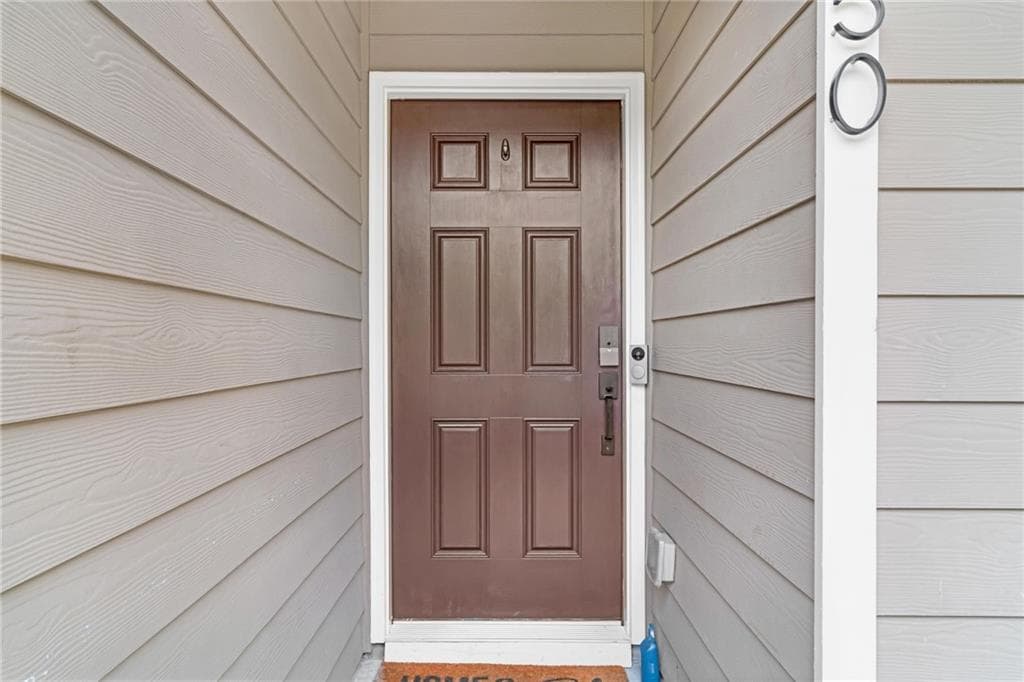 3 bedroom, 3 bathroom, 1,635 sq ft townhouse for sale at 850 Ash Street, Canton, GA 30114 — photo 2