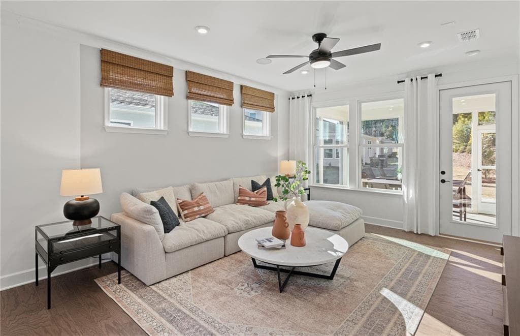 3 bedroom, 3 bathroom, 1,581 sq ft single family residence under contract at 172 Alcovy Court, Griffin, GA 30223 — photo 5