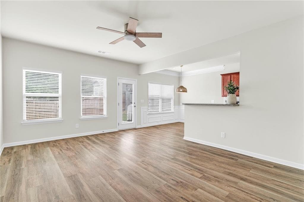 3 bedroom, 3 bathroom, 1,635 sq ft townhouse for sale at 850 Ash Street, Canton, GA 30114 — photo 4