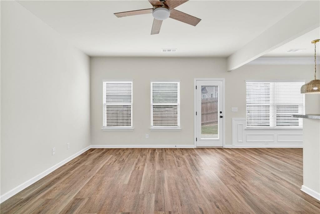 3 bedroom, 3 bathroom, 1,635 sq ft townhouse for sale at 850 Ash Street, Canton, GA 30114 — photo 5
