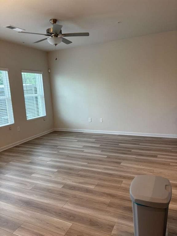 3 bedroom, 3 bathroom, 1,467 sq ft townhouse for sale at 1354 Willow Brook Circle, Jonesboro, GA 30238 — photo 4